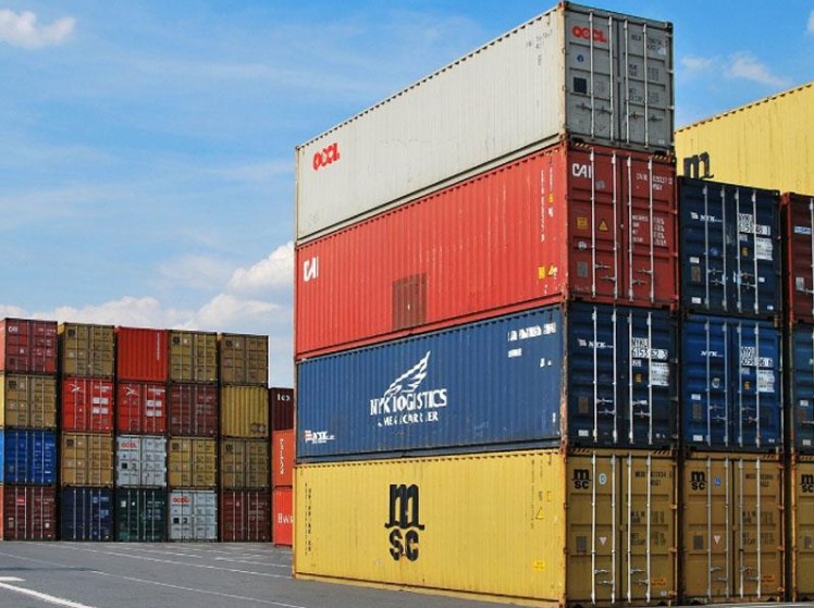 The Essential Points To Respect When Buying A Container